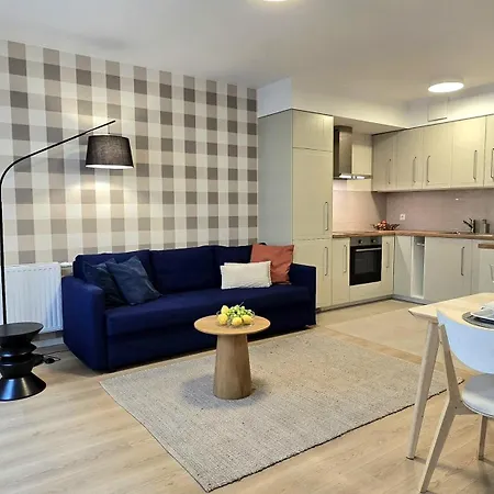 Apartment Wilcza Delux By Triapart